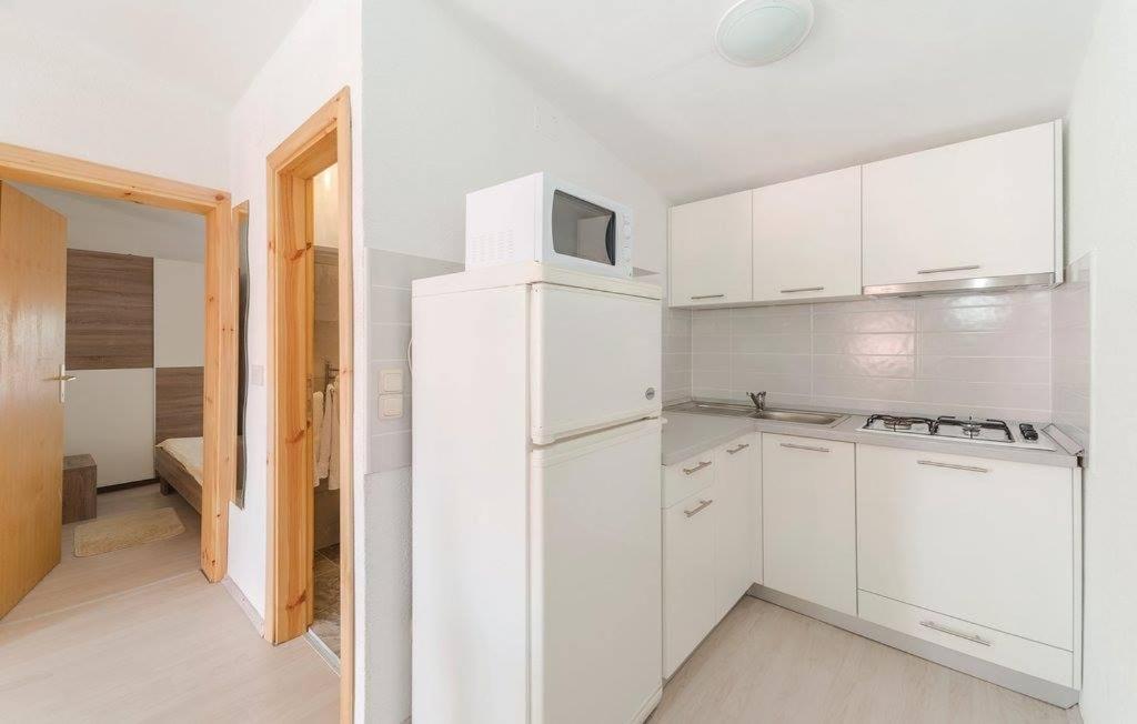 ויר Apartmani Prpic מראה חיצוני תמונה